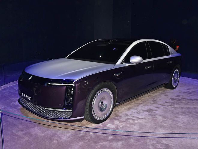上海车展！内饰曝光配三联大屏冰球突破尊界 S800 亮相(图4)