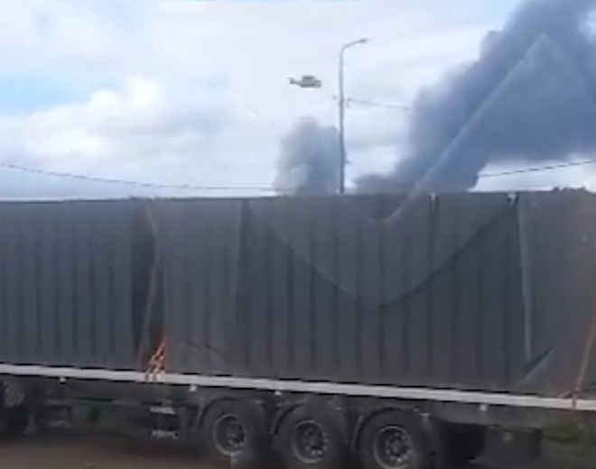 机被命中起火爆炸 乌特别军事行动建奇功冰球突破技巧木马屠城！41架战略轰炸(图3)