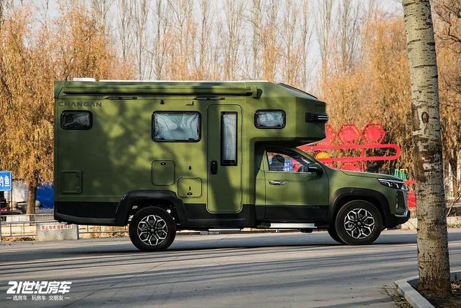 峰景·蓝鲸览拓者四驱房车安全舒适闯天涯冰球突破正规网站一家三口惬意之选!长安(图16) 峰景·蓝鲸览拓者四驱房车安全舒适闯天涯冰球突破正规网站一家三口惬意之选!长安(图16)