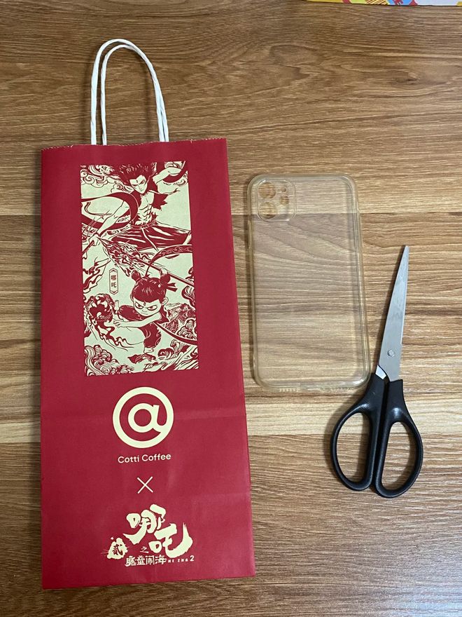 要扔换个方式用立马变成实用小工具冰球突破游戏家里的“旧手机壳”不(图22) 要扔换个方式用立马变成实用小工具冰球突破游戏家里的“旧手机壳”不(图22)